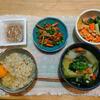納豆玉子かけごはん。きんぴらごぼう。野菜味噌汁４日目。