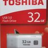 東芝メモリ「USB3.0対応 USBメモリー TransMemory キャップ式 ホワイト 海外リテール THN-U301W0320A4 32GB」の実際