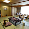 石和名湯館「糸柳」宿泊記　美味しい食事とクラシカルな温泉浴場が印象的