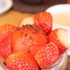 源吉兆庵のいちごのパフェとお雛様
