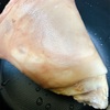 骨付きスネ肉のプルドポーク