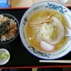 白醤油ラーメンと茶漬けです