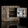 Savoy Safes 18世紀の金庫をリストアした時計ケースがかっこよすぎる