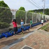 ２年生：朝の水やり