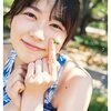 日向坂46・丹生明里、1st写真集が重版決定 大人らしい黒ワンピのお気に入りカット公開