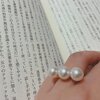 真珠の指輪をつけて生活すると所作が上品になるのかもしれない