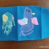 【手形足型でブックカバー】4歳の手形足型をペタッ！オリジナルブックカバー作り