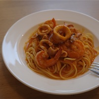 海老とイカのトマトソーススパゲティ