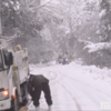 門前町で雪の重みによる倒木で電柱折れて停電が発生しました