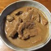  レンダン（牛肉のスパイス煮込み）