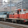 配6794レ・2071レ・安中貨物・3054レ・2073レ・2082レなど inさいたま新都心・大宮・与野・田端信・田端・日暮里八丁目2号踏切・日暮里道踏切付近