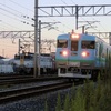 今日の一枚　貨物列車EF65-2127号機と交換するJR四国113系