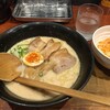 白湯ラーメン@本郷亭