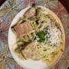 パーカーはだめなん？