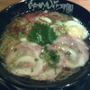 大雨が降ってきたが、ラーメンは食うぞ