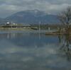 桂川　（冬の愛宕山借景）