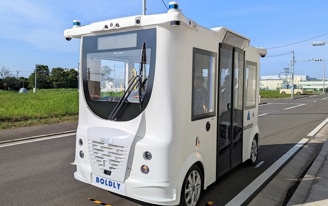 SoftBank Corp.’s BOLDLY Brings New Autonomous Shuttle “MiCa” from Estonia to Japan