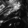 コンセプト2　夜のストリートを手持ち広角で