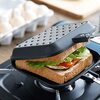 至福の朝食を。Amazonで人気のホットサンドメーカー