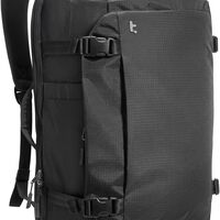 tomtoc トラベルバックパック 40L：出張と家族旅行の荷物を一つにまとめる最適解