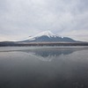 山中湖から富士山（山梨県南都留郡山中湖村）