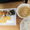 シングルファーザー日記。おばあちゃんのお惣菜屋の威力と台所に生活感。