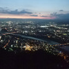 ２０１０年８月３１日、岐阜城の天守閣から見渡したパノラマ夜景