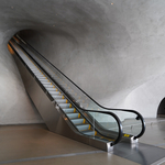 ロサンゼルス「The Broad」のエスカレーターを観に行く