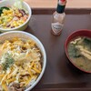 【すき家 ２３５号静内店】チーズ贅沢な牛丼