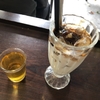 カフェで、ヨーグルトコーヒーを