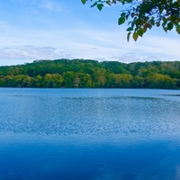 【旅スノ⑩最終回】旅するSnow Man(スノーマン) 北海道のロケ地一覧。馬のテーマパーク～温泉宿ホテル～ラーメン屋 の場所はどこ？予約方法まとめ