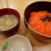 札幌市　すすきの食堂　/　ススキノで２４時間営業の定食屋