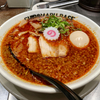 【今週のラーメン４５５０】 SHIROMARU-BASE （東京・大森） スパイシー中洲ブラック ＋ 煮玉子 ＋ 替玉　〜豚骨と思えば醤油！ブラックと思えばレッド！意外性の旨さ！