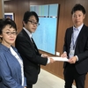 区長・担当各部署に要望書を提出しました。