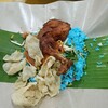 マレーシア料理 青いご飯のナシケラブ(Nasi Kerabu)