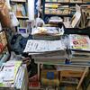 新聞、ダンボール箱の整理を始める。(前工程)