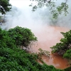 【血の池地獄】 赤く煮えたぎる池は地獄感たっぷり！日本最古の天然地獄