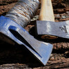 薪割り初心者でも快適に割れる斧「ヘルコ」と準備すると安心できる物
