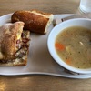 久しぶりにパネラ・ブレッド（Panera・Bread）で昼食。やっぱりパンは美味しいかなぁ