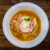アタックが強めの塩ラーメン（らぁ麺 麦一粒）