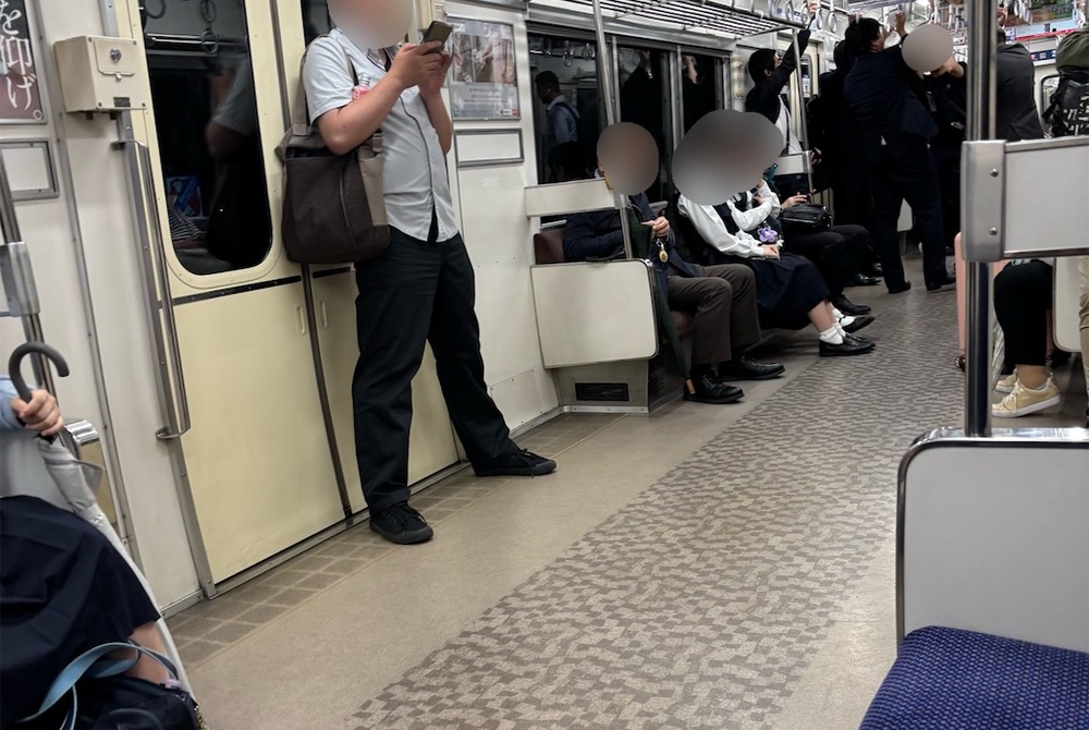 平日の名鉄電車に乗る