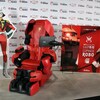 広がるシャア専用ブランディング。　IoTマッサージチェアは赤くて３倍性能がいい？！ LUPINUS ROBO（ルピナスロボ）FMC-LPN30000 MS06S-RD