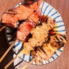 さと村 お花茶屋店｜串焼きに舌鼓。駅チカで気軽に一杯！