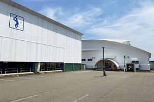 【PR】上越高校部員が子供たちに “コツ” 伝授　「ホワイトウェーブ」で7月19〜21日にスポーツ体験＆周年祭