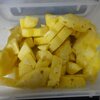 いただいたパイナップルを食べてみました。