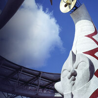 太陽の塔 ソフトビニール製 太陽の塔 TOWER OF THE SUN｜岡本太郎｜海洋堂