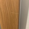 入居半年でパナソニックのドアに傷ができてしまったワケ