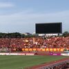 青空、緑のピッチ、赤一色のスタンド。　～神無月のパロマ瑞穂スタジアム　訪問記