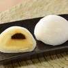 ローソンから「プリン大福」が新登場！プリンとカスタードムースをお餅で包み込んだコンビニスイーツ新商品です