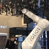 【小ネタ】ロボットがドリンクをつくるおしゃれカフェバー